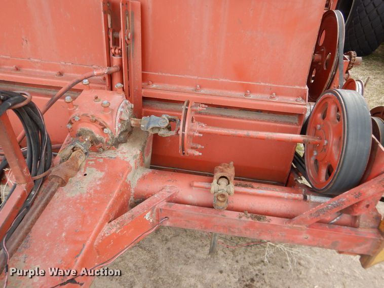 image for item DJ1190 Hesston hay bale stacker