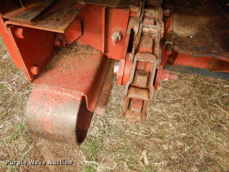 image for item DJ1190 Hesston hay bale stacker