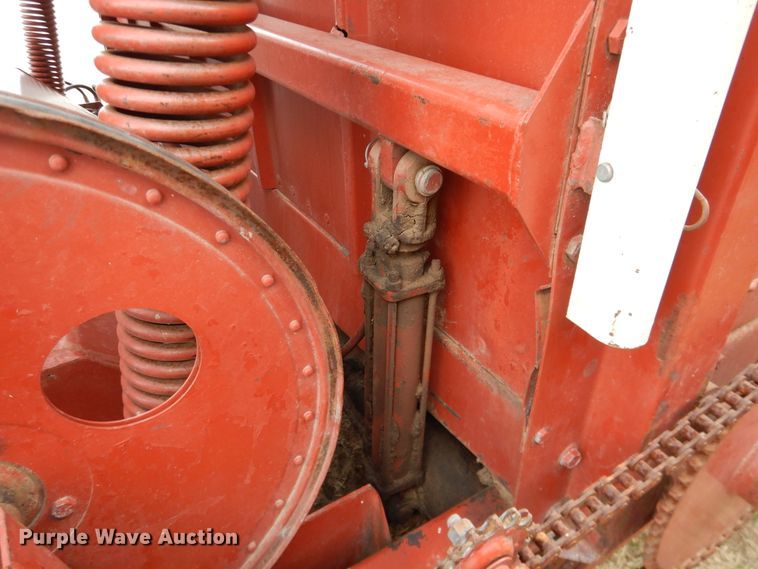 image for item DJ1191 Hesston hay bale stacker