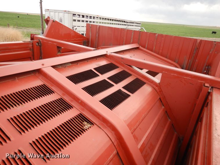 image for item DJ1191 Hesston hay bale stacker