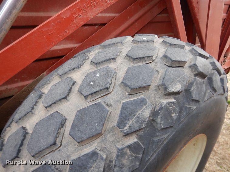 image for item DJ1191 Hesston hay bale stacker