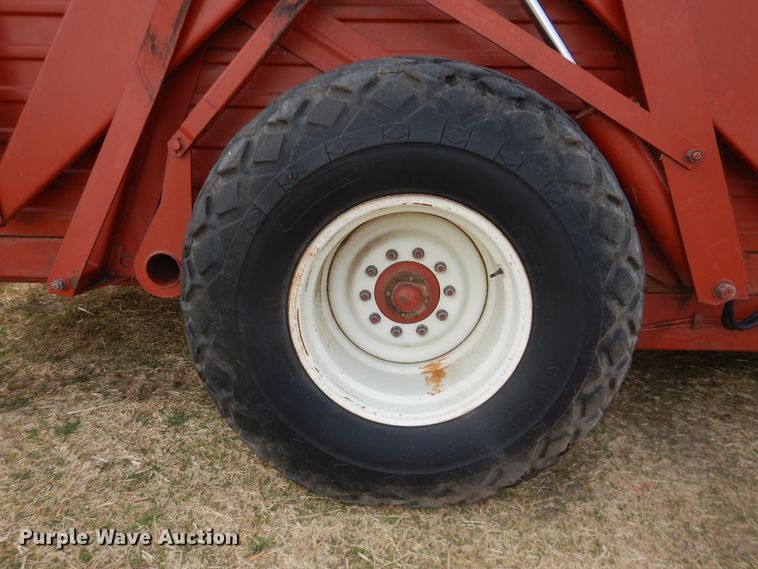 image for item DJ1191 Hesston hay bale stacker