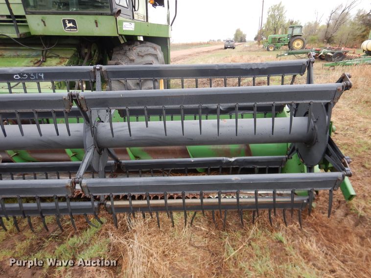 image for item DJ1200 1983 John Deere 8820  combine