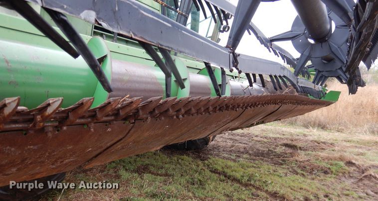 image for item DJ1200 1983 John Deere 8820  combine