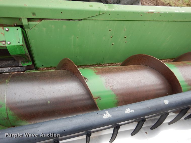 image for item DJ1200 1983 John Deere 8820  combine