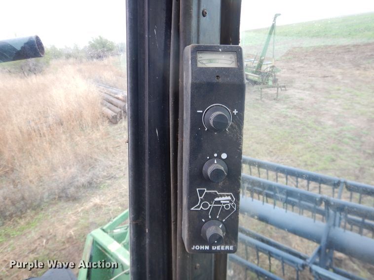 image for item DJ1200 1983 John Deere 8820  combine