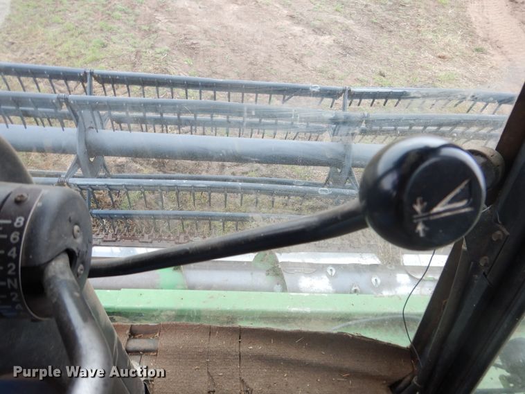 image for item DJ1200 1983 John Deere 8820  combine