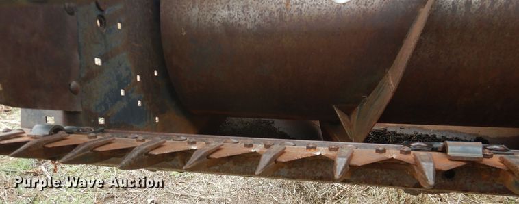 image for item DJ1201 Gleaner L2  combine