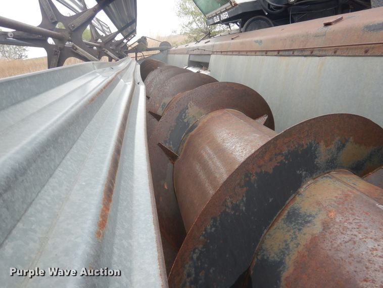 image for item DJ1201 Gleaner L2  combine