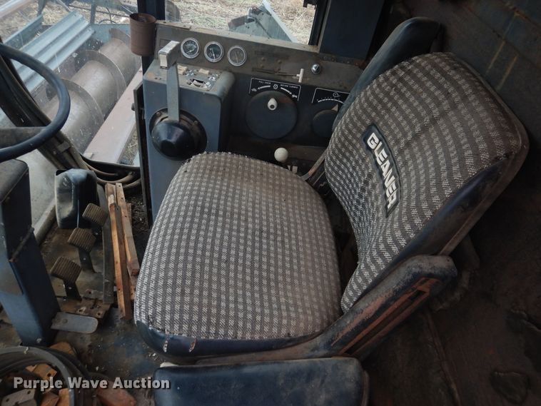 image for item DJ1201 Gleaner L2  combine