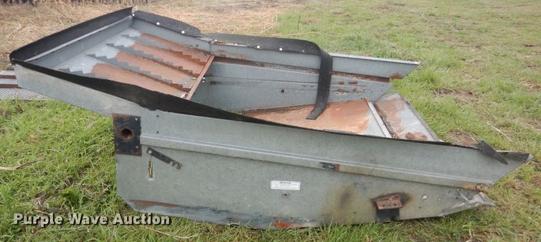 image for item DJ1201 Gleaner L2  combine