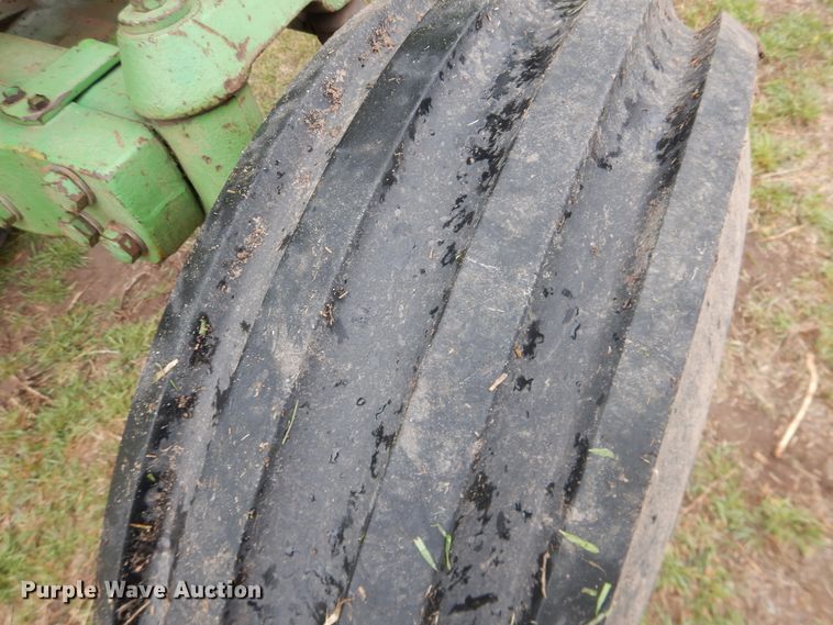 image for item DJ1203 1980 John Deere 4640  tractor