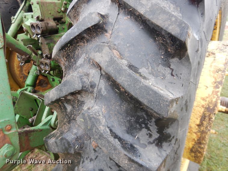 image for item DJ1203 1980 John Deere 4640  tractor