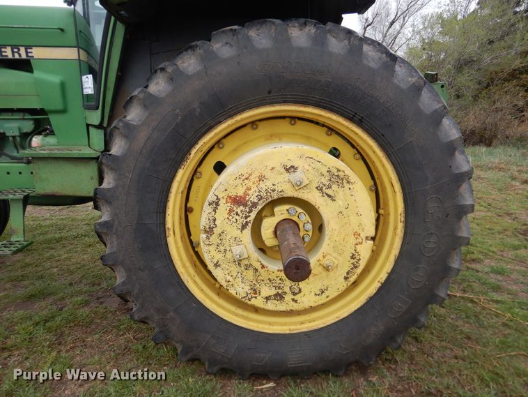 image for item DJ1203 1980 John Deere 4640  tractor