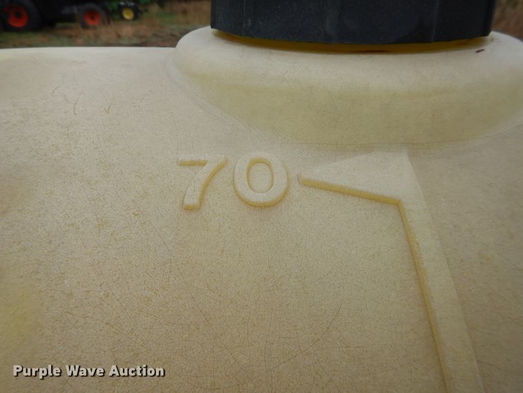 image for item DJ1205 John Deere 7200 Max Emerge 2  planter