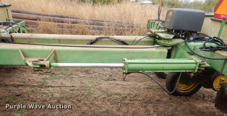 image for item DJ1206 John Deere 7000  planter