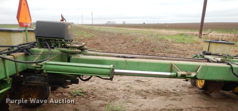 image for item DJ1206 John Deere 7000  planter
