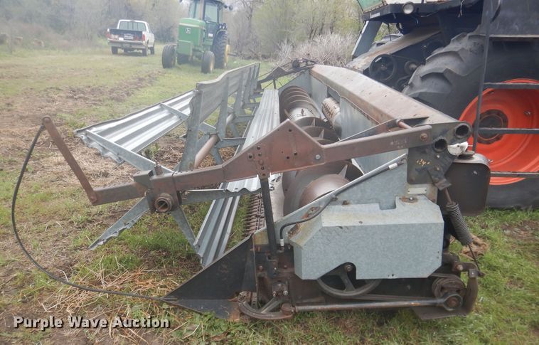 image for item DJ1208 Gleaner L3  combine