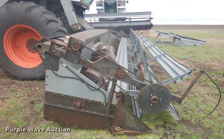 image for item DJ1208 Gleaner L3  combine