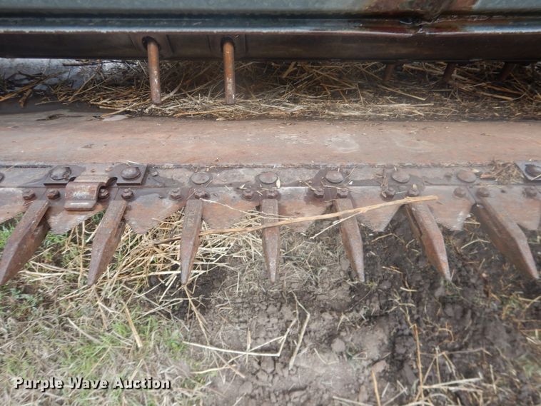 image for item DJ1208 Gleaner L3  combine