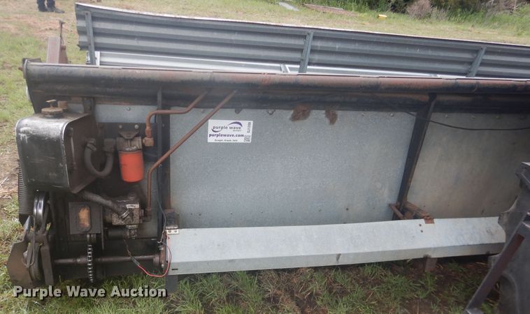 image for item DJ1208 Gleaner L3  combine