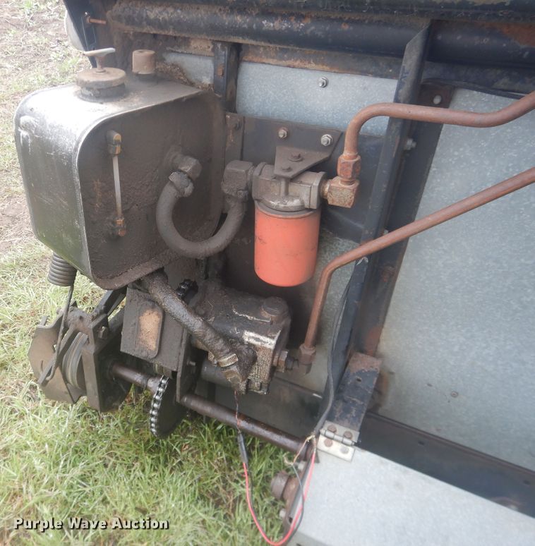 image for item DJ1208 Gleaner L3  combine