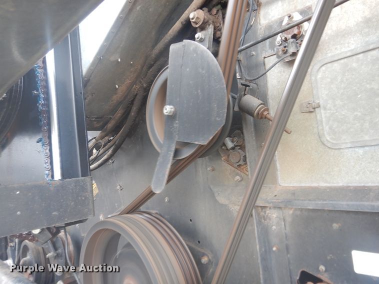 image for item DJ1208 Gleaner L3  combine