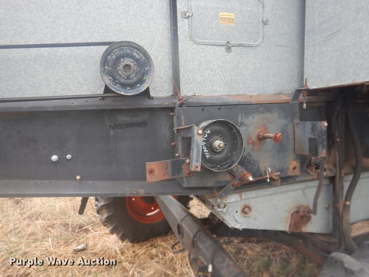 image for item DJ1208 Gleaner L3  combine