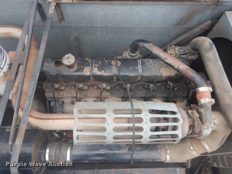 image for item DJ1208 Gleaner L3  combine