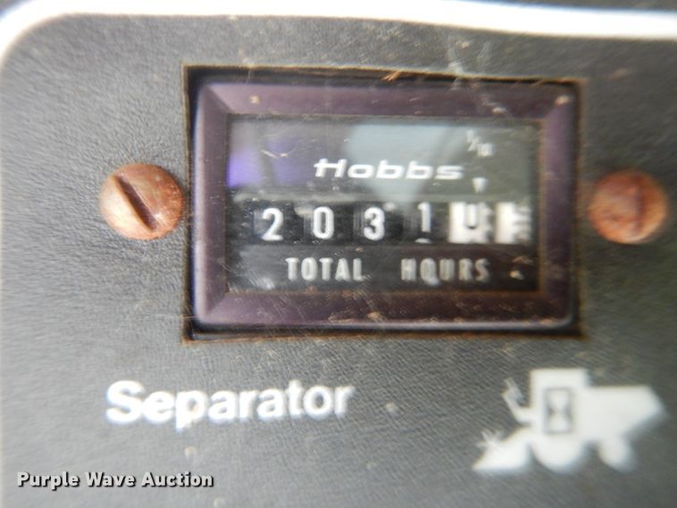 image for item DJ1208 Gleaner L3  combine