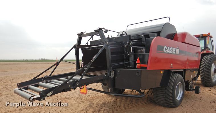 image for item DJ8380 2009 Case IH LB433  large square baler