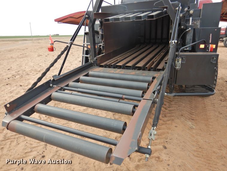 image for item DJ8380 2009 Case IH LB433  large square baler