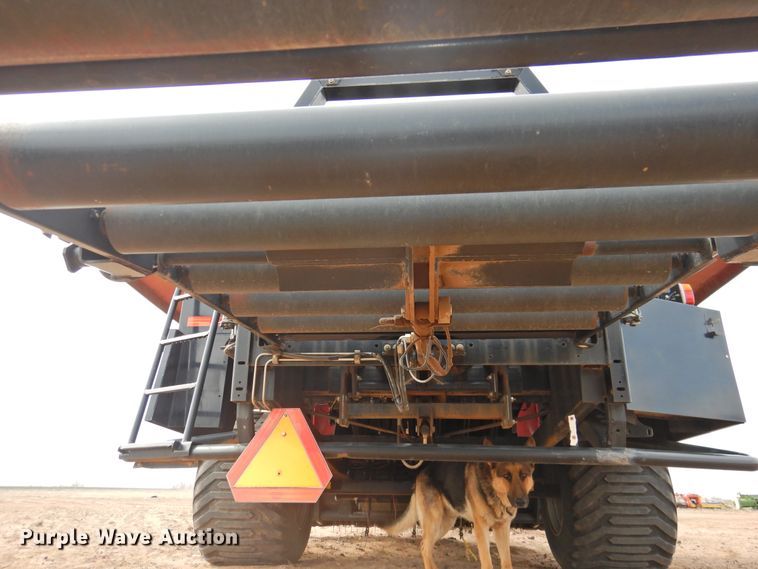 image for item DJ8380 2009 Case IH LB433  large square baler