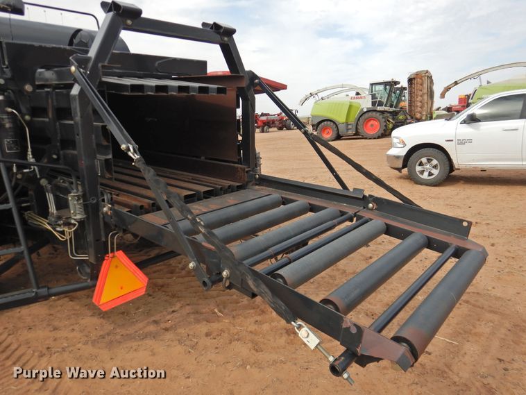 image for item DJ8380 2009 Case IH LB433  large square baler