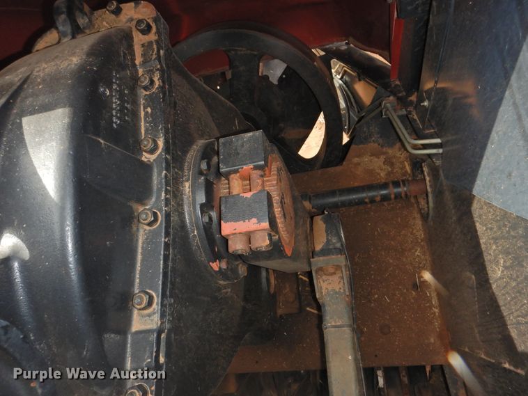 image for item DJ8380 2009 Case IH LB433  large square baler