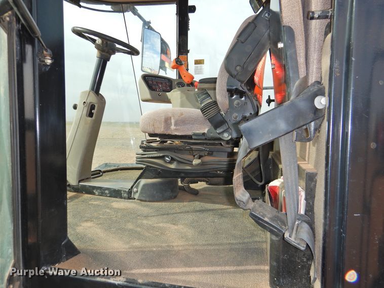 image for item DJ8381 2013 MacDon M205  windrower