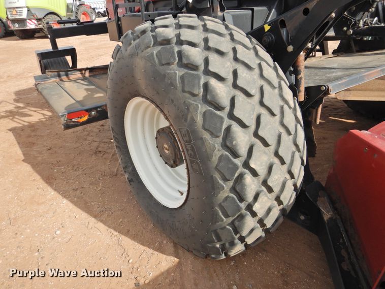 image for item DJ8381 2013 MacDon M205  windrower