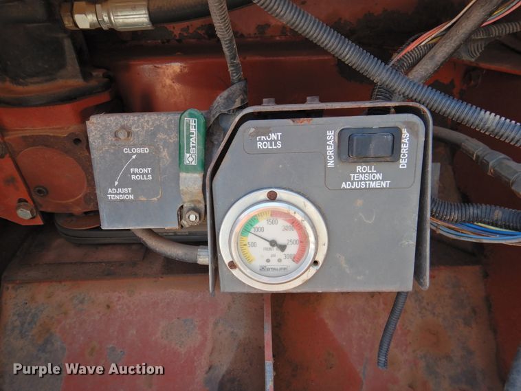 image for item DJ8428 2008 Massey-Ferguson 9635  windrower