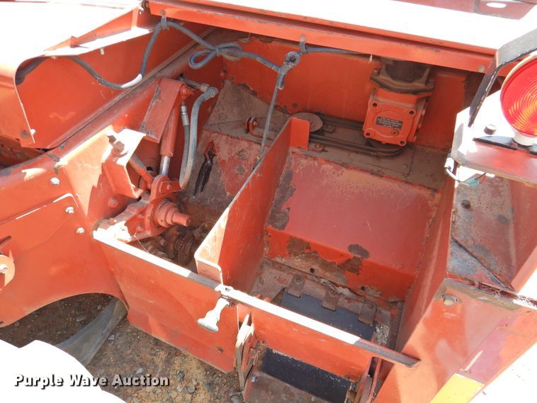 image for item DJ8428 2008 Massey-Ferguson 9635  windrower