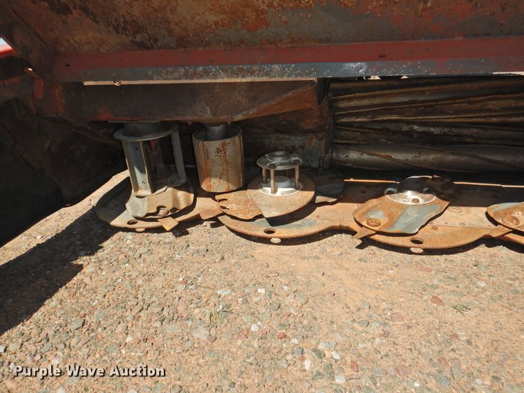 image for item DJ8428 2008 Massey-Ferguson 9635  windrower