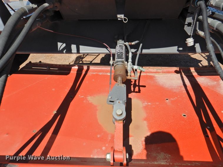 image for item DJ8428 2008 Massey-Ferguson 9635  windrower