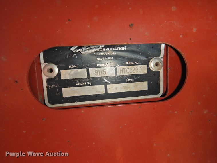 image for item DJ8428 2008 Massey-Ferguson 9635  windrower