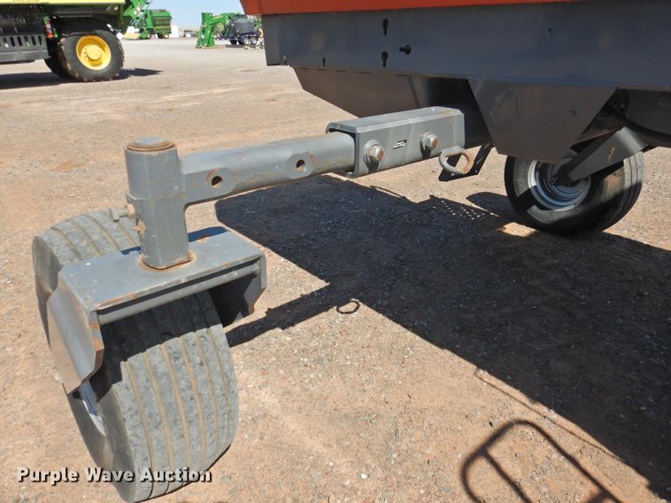 image for item DJ8428 2008 Massey-Ferguson 9635  windrower