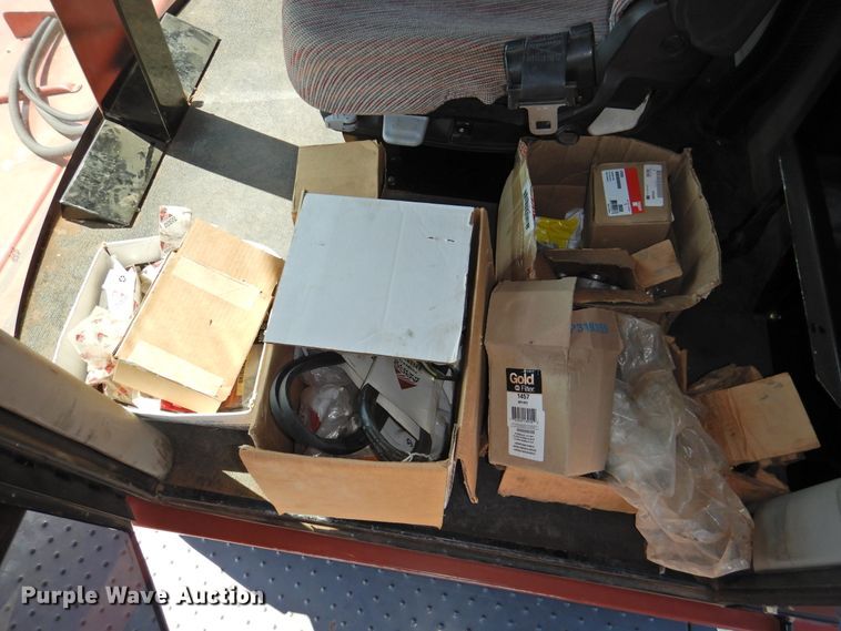 image for item DJ8428 2008 Massey-Ferguson 9635  windrower