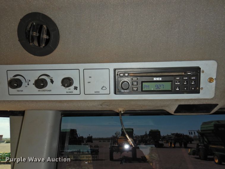 image for item DJ8428 2008 Massey-Ferguson 9635  windrower