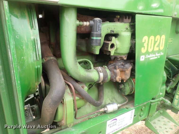 image for item DK4720 1966 John Deere 3020  tractor