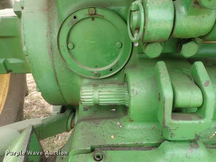 image for item DK4720 1966 John Deere 3020  tractor