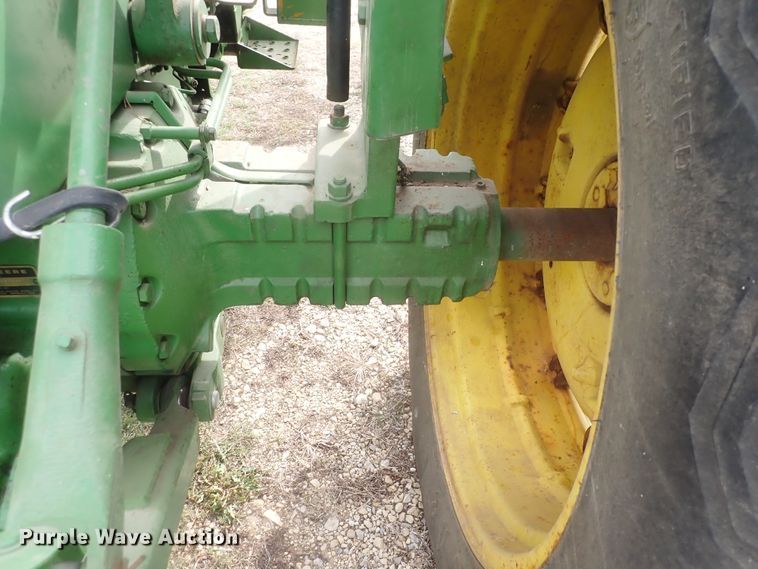 image for item DK4720 1966 John Deere 3020  tractor