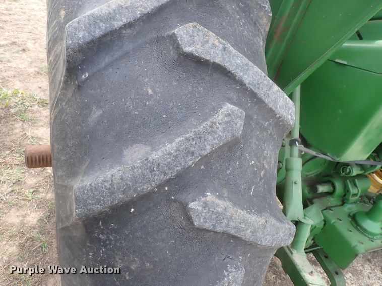 image for item DK4720 1966 John Deere 3020  tractor