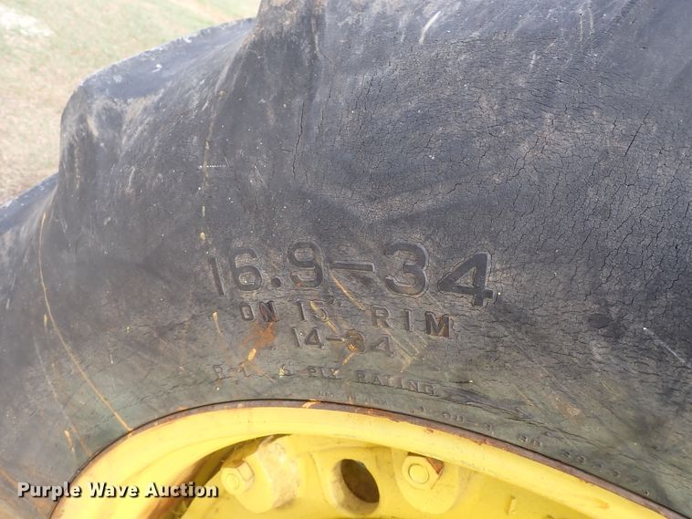 image for item DK4720 1966 John Deere 3020  tractor